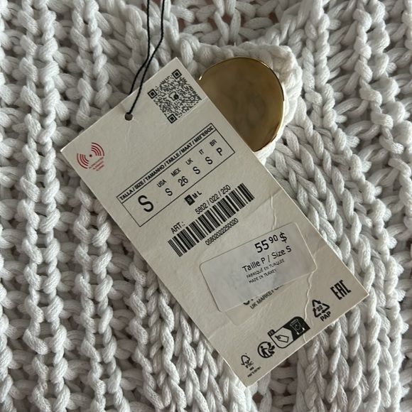 Zara chunky knit vest with gold buttons - Picture 5 of 6